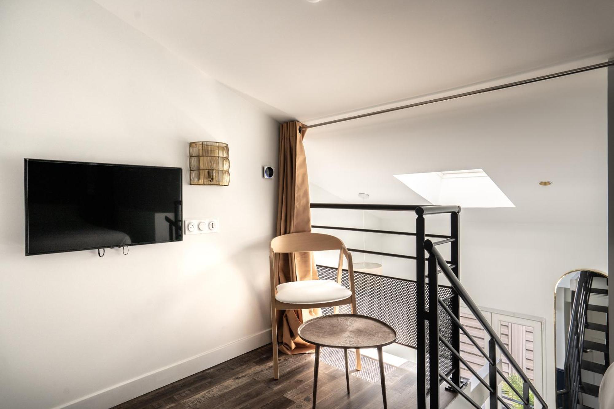 District Nation Hotel Paris Bagian luar foto