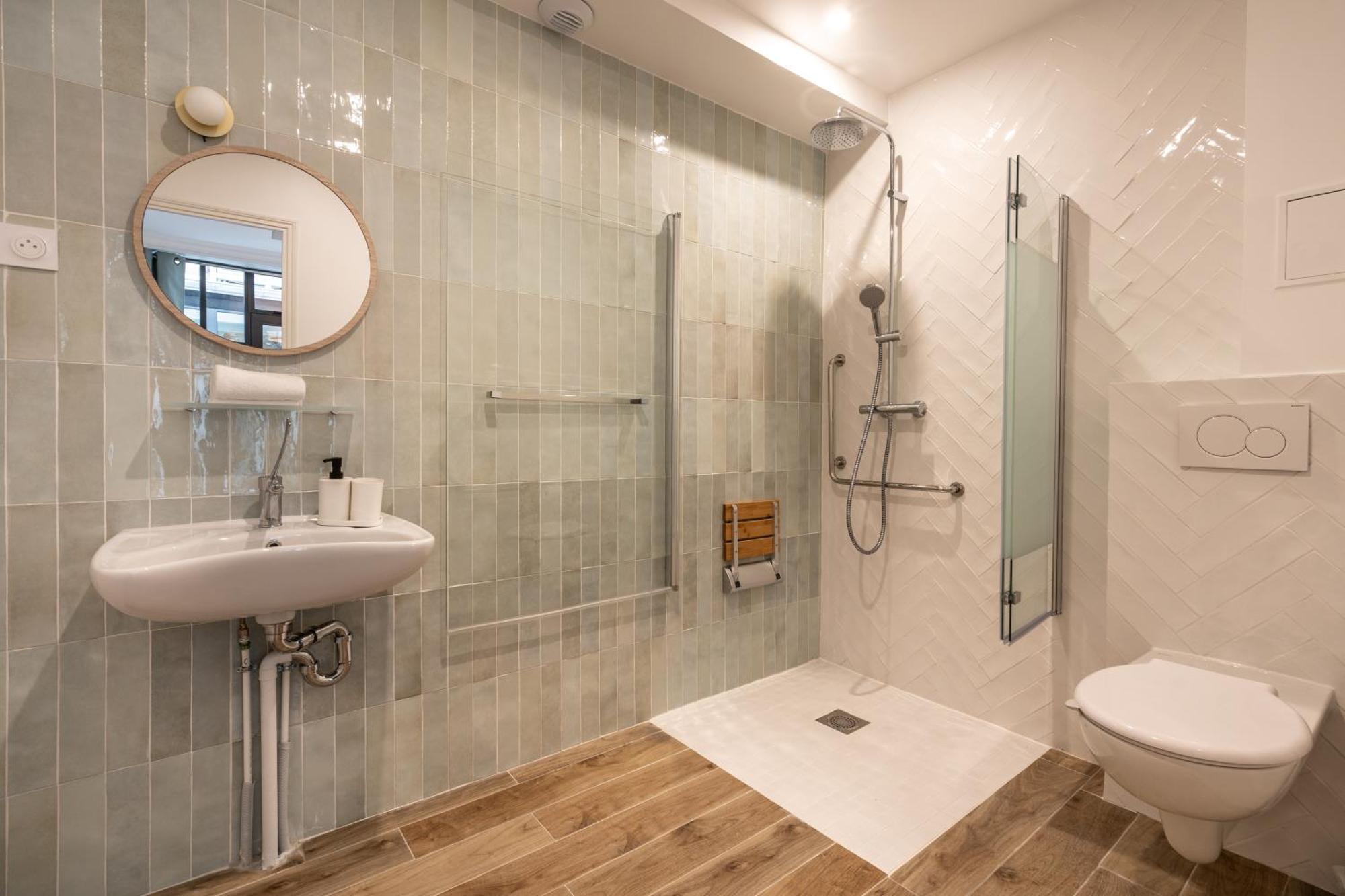 District Nation Hotel Paris Bagian luar foto